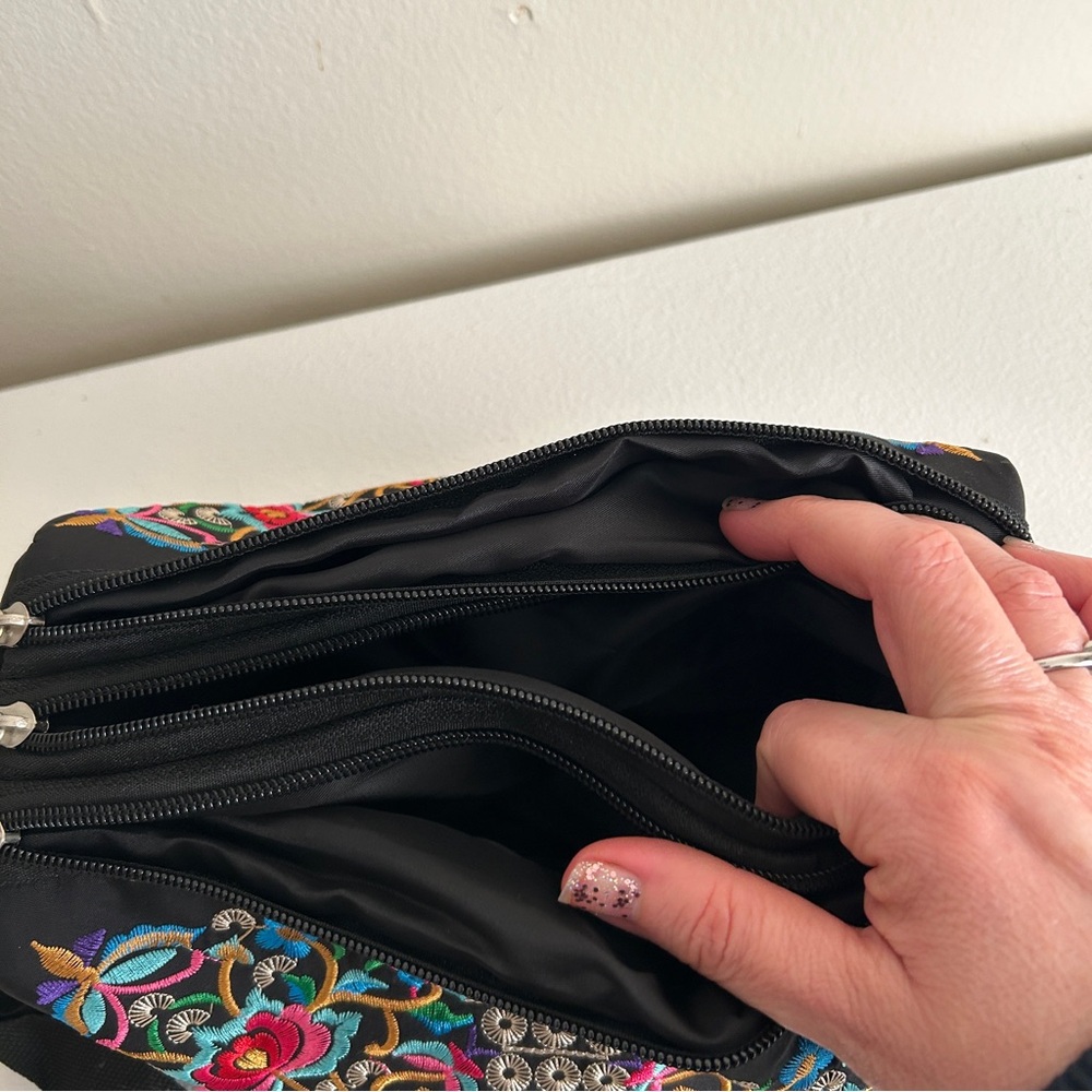 Hmong Women's Vintage Handbag, Hippie Style Crossbody Bag, Ethnic, Embroidered - Picture 5 of 7